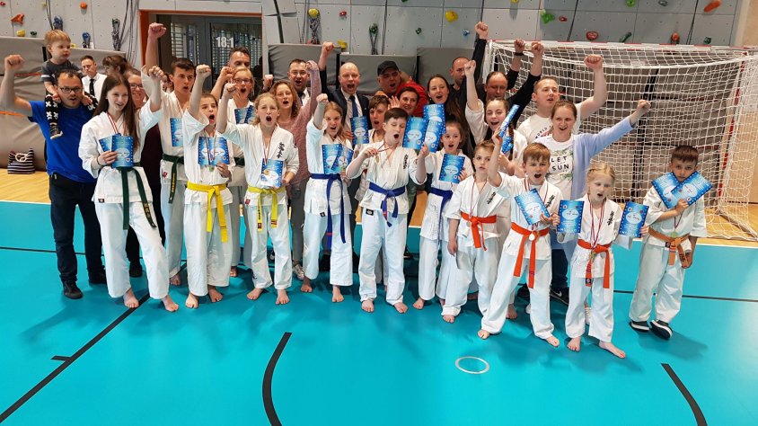 14 reprezentantów z Drawska wzięło udział w Olimpiadzie Karate