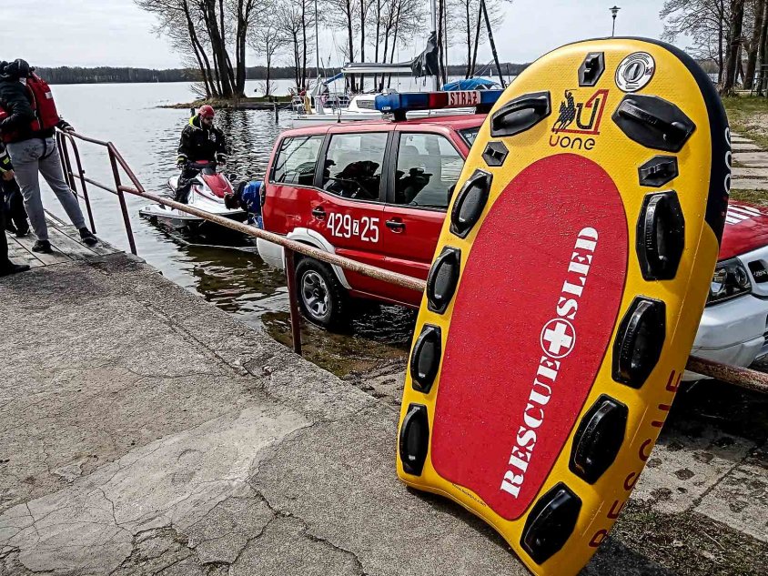 Strażacki ratowniczy skuter wodny w Czaplinku już na wodzie