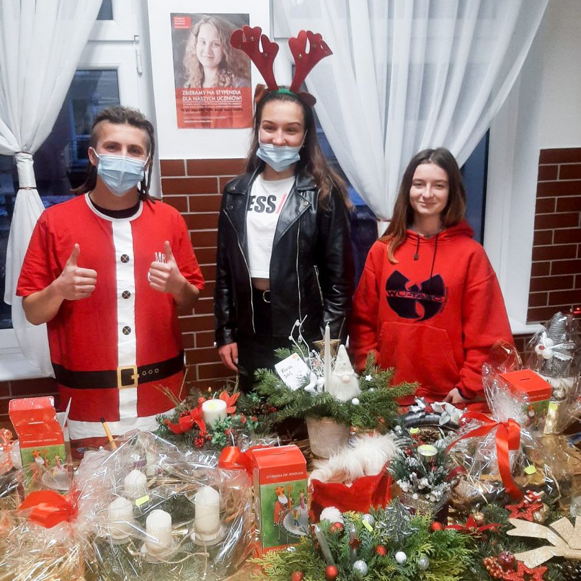 Kiermasz stroików świątecznych w Kaliszu Pomorskim