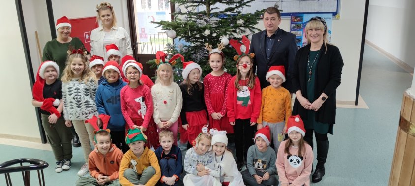 Burmistrz Drawska Pomorskiego czytał dzieciom