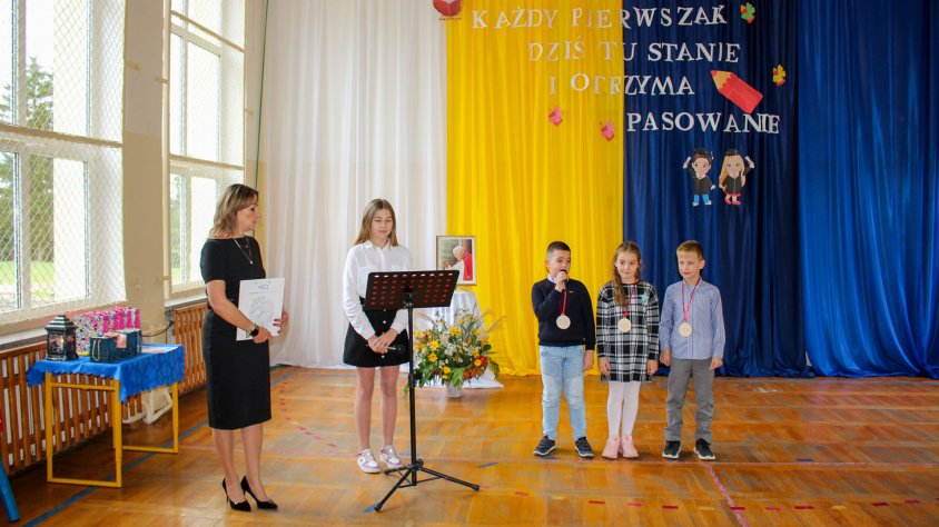 Pasowania na Ucznia w Szkole Podstawowej im. Jana Pawła II w Nętnie