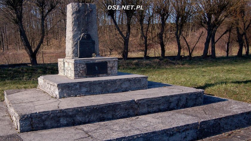 Pomnik Ostrowice