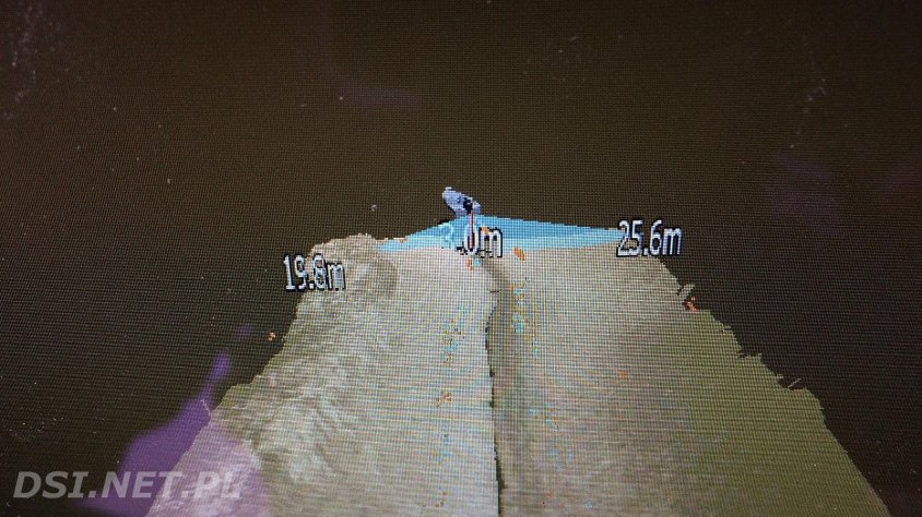 Sonar znalazł na dnie jeziora obiekt o długości 12 metrów