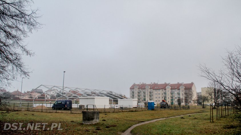 Budowa hali nad lodowiskiem w Drawsku_2