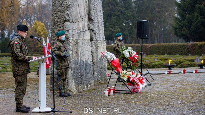 Tam spoczywa 3458 polskich żołnierzy. Dzisiaj oddano im hołd