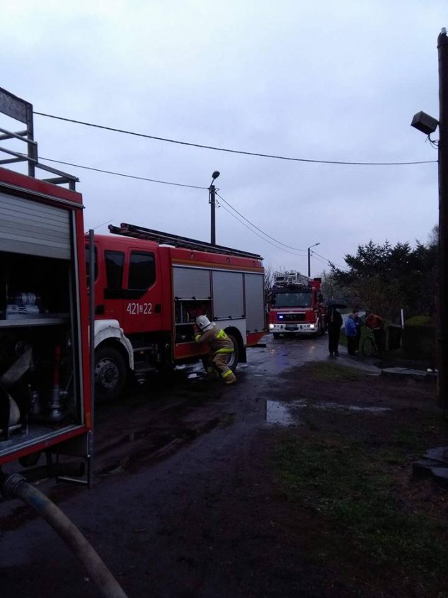 Wybuch gazu w Wierzchowie. Jedna osoba jest poszkodowana