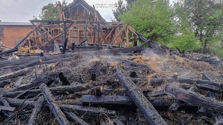 Przez burzę spłonęła stodoła – doszczętnie