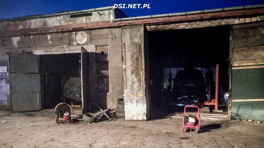 Palił się warsztat samochodowy w Złocieńcu