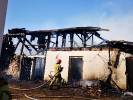 Budynek spłonął doszczętnie. Rano strażacy gasili pożar w gminie Drawsko Pomorskie
