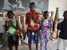 Gdzieś daleko w Afryce czeka skryty uśmiech dziecka... Nasze dzieci przekazały dary potrzebującym kolegom w Rwandzie