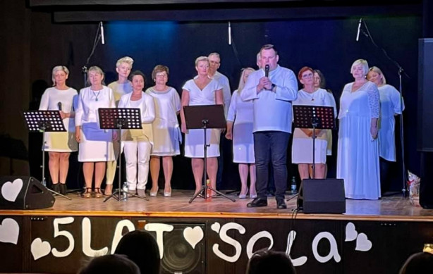 SELA. 5 lat śpiewają muzykę chrześcijańską pod okiem Bartosza Michalczyka