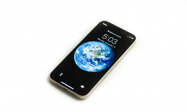 iPhone 12 Mini. Kompaktowy smartfon od Apple