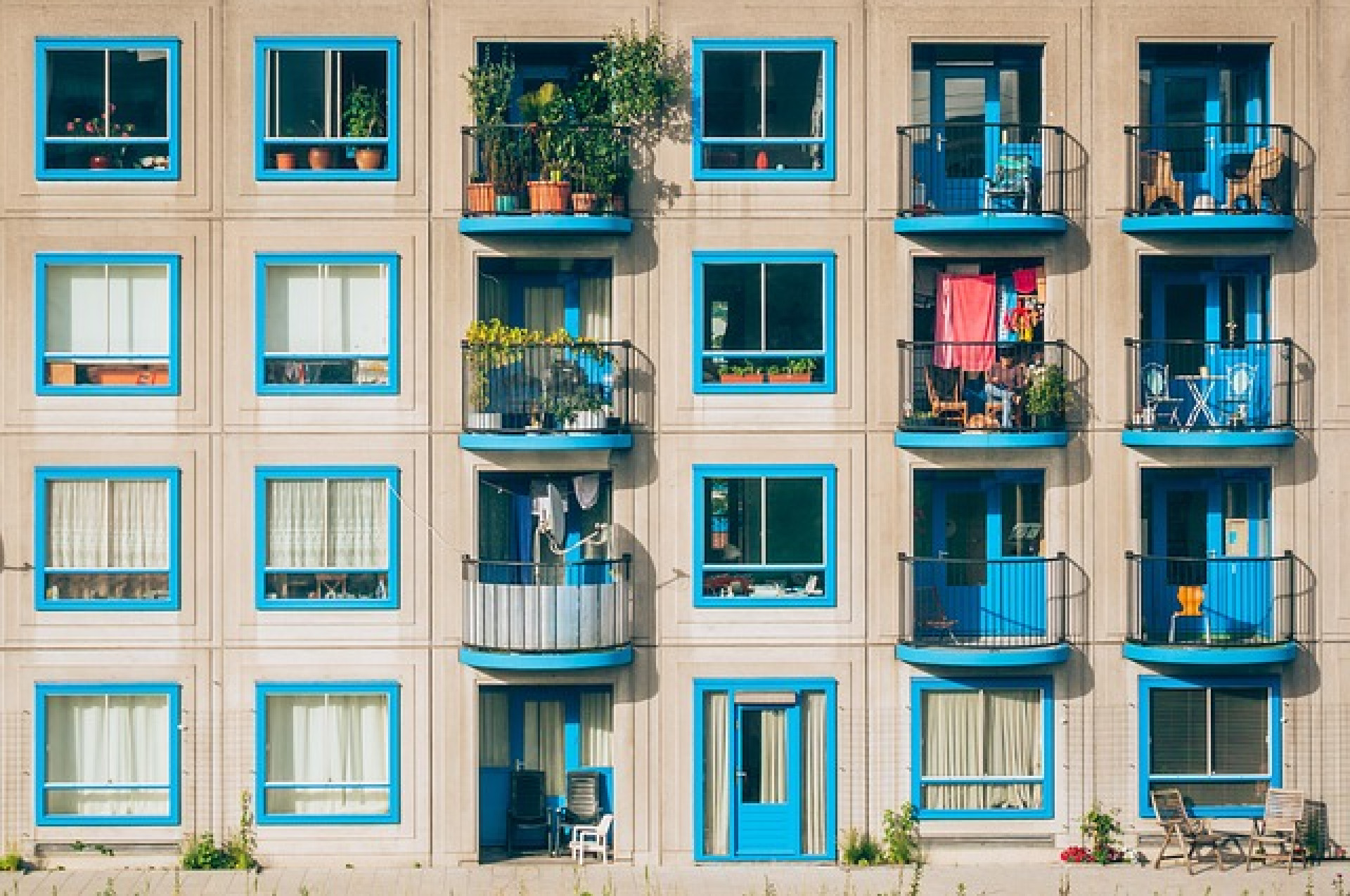Cum să amenajezi un balcon într-un apartament?  – DSI