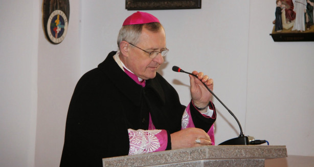 Biskup Edward Dajczak