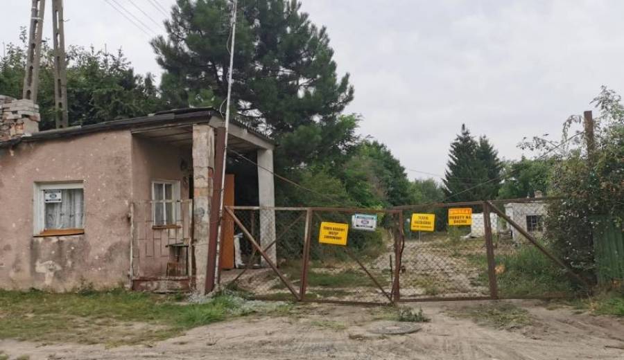 Rozbiórka budynków przy ul. Połczyńskiej w Drawsku i problemy ze szkodliwym azbestem