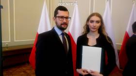 Oliwia Bartnik otrzymała stypendium Prezesa Rady Ministrów